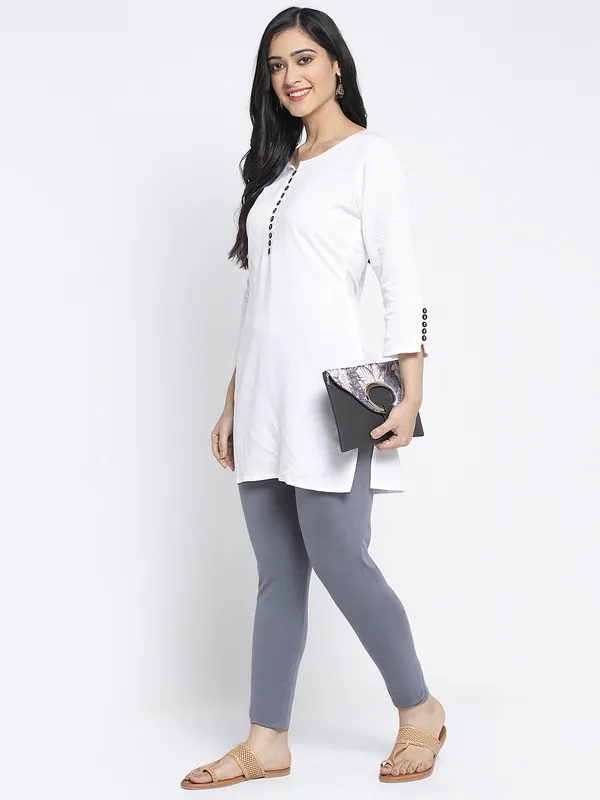Grey_Cotton_Lycra_Legging_For_Women