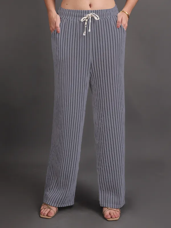 Grey_Popcorn_Crepe_Style_Texture_Palazzo_For_Women