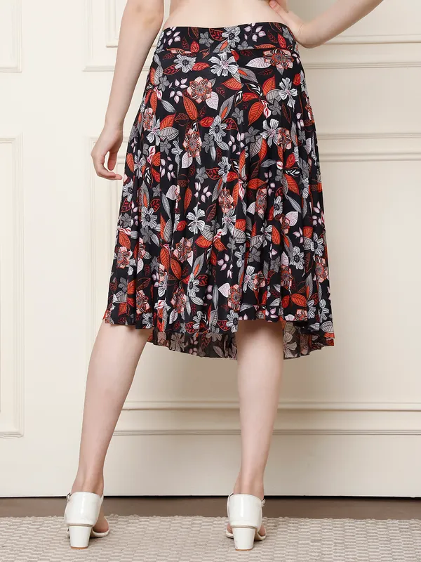 Multi_Color_Polyester_Lycra_Skirt_For_Women