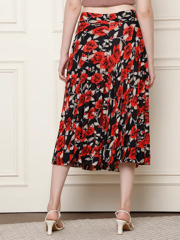 Multi_Color_Polyester_Lycra_Skirt_For_Women