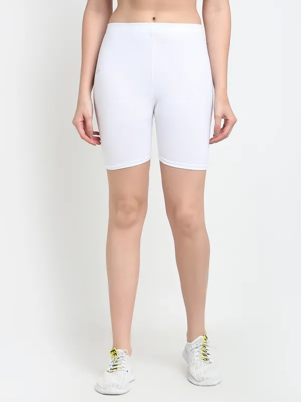 White_Cotton_Shorts_For_Women