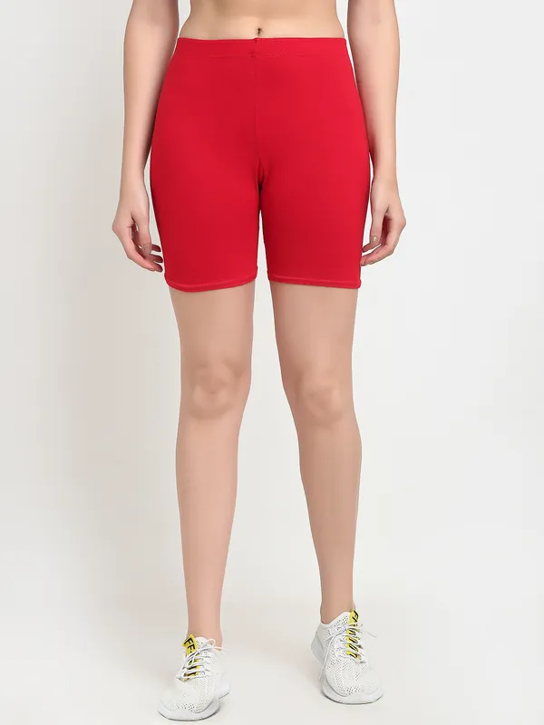 Red_Cotton_Shorts_For_Women