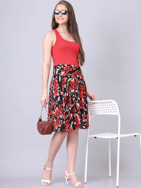 Multi_Color_Polyester_Lycra_Skirt_For_Women