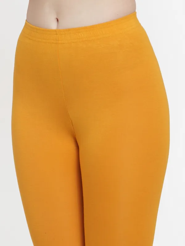 Gold_Cotton_Lycra_Capri_For_Women