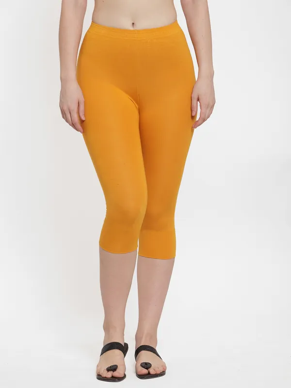 Gold_Cotton_Lycra_Capri_For_Women
