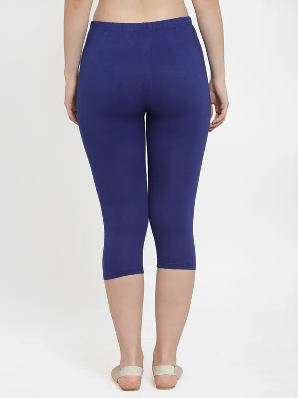 Blue_Cotton_Lycra_Capri_For_Women