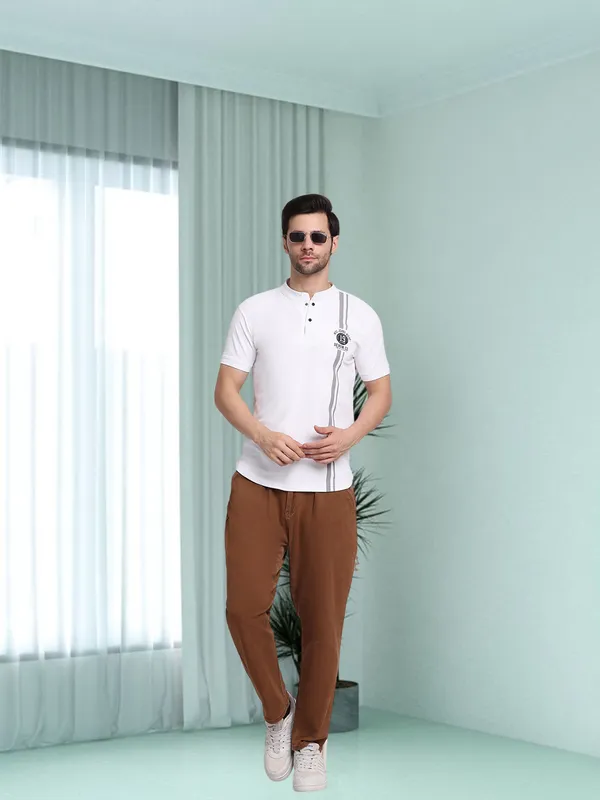 White_Polycotton_T-Shirt_For_Men