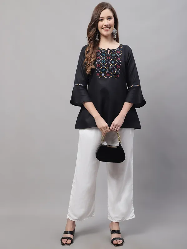 Off_White_Rayon_Palazzo_For_Women