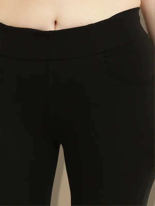 Black_Tencel_Jegging_For_Women