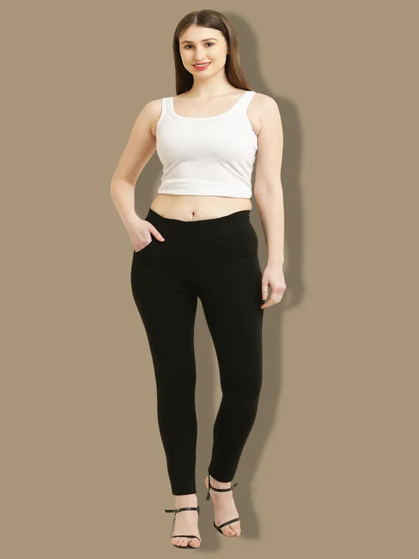 Black_Tencel_Jegging_For_Women