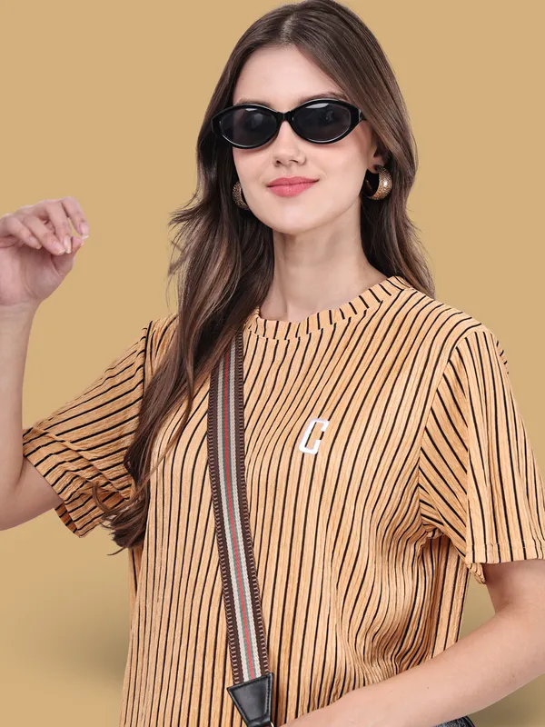 Beige_Popcorn_Top_For_Women