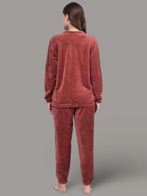 Maroon_Wool_Blend_Jogger_Set_For_Women