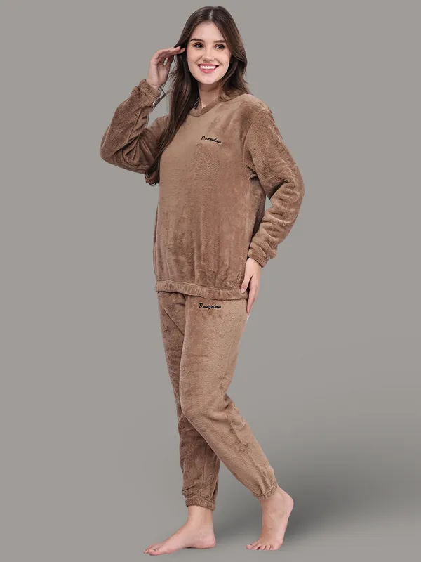 Brown_Wool_Blend_Jogger_Set_For_Women