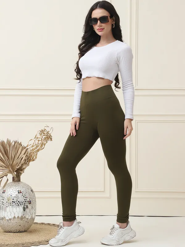 Green_75%_Nylon_&_25%_Spandex_Legging_For_Women