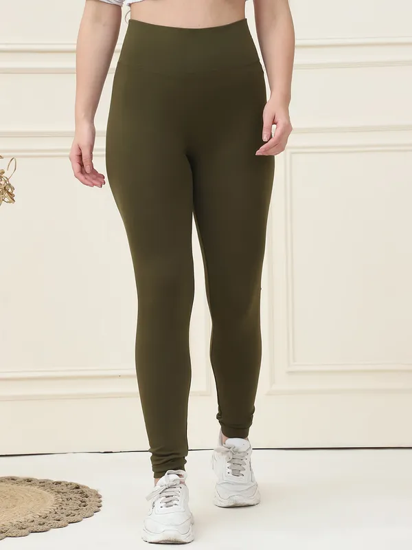 Green_75%_Nylon_&_25%_Spandex_Legging_For_Women