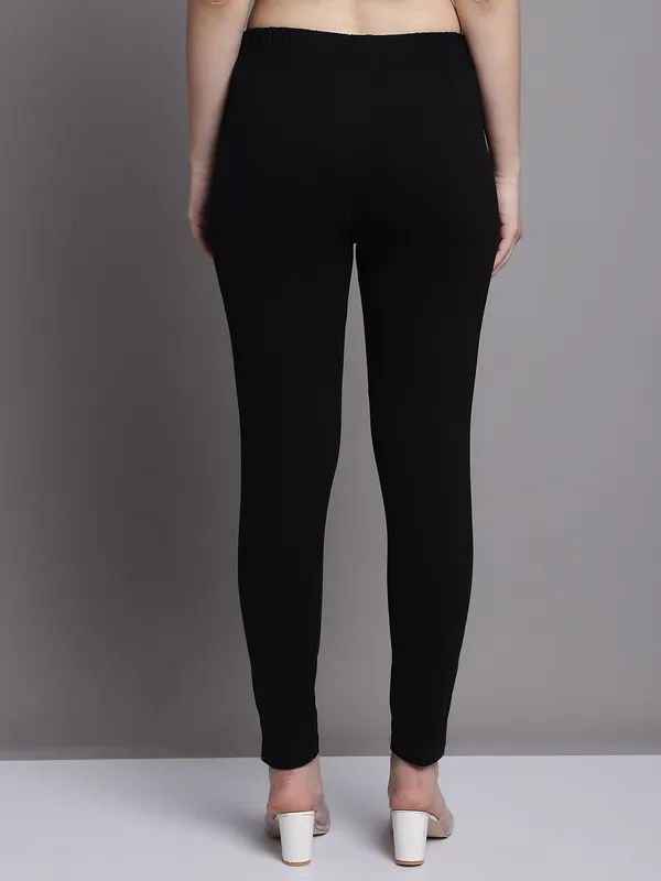 Black_Cotton_Lycra_Legging_For_Women