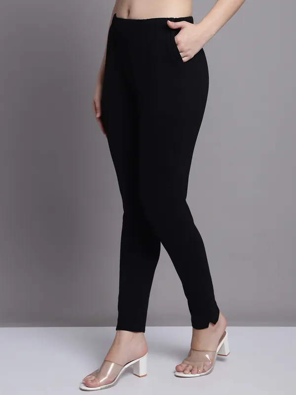 Black_Cotton_Lycra_Legging_For_Women