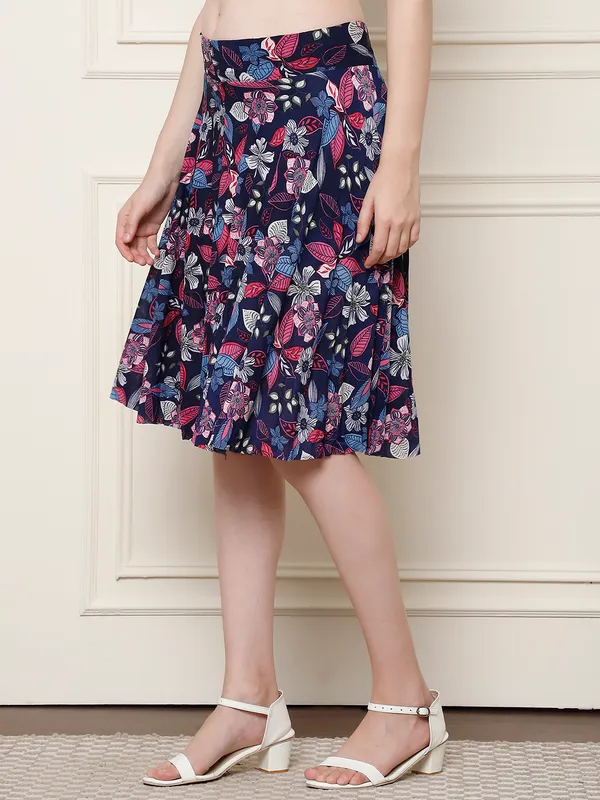 Multi_Color_Polyester_Lycra_Skirt_For_Women