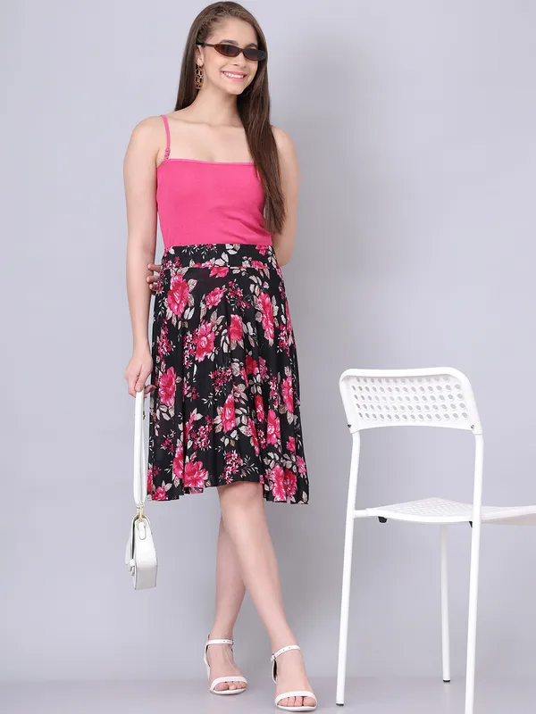 Multi_Color_Polyester_Lycra_Skirt_For_Women