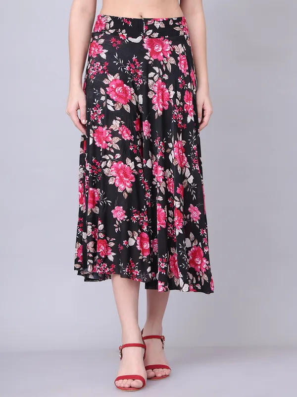 Multi_Color_Polyester_Lycra_Skirt_For_Women