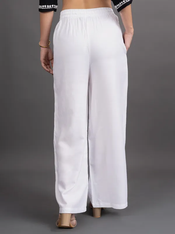 Off_White_Rayon_Palazzo_For_Women