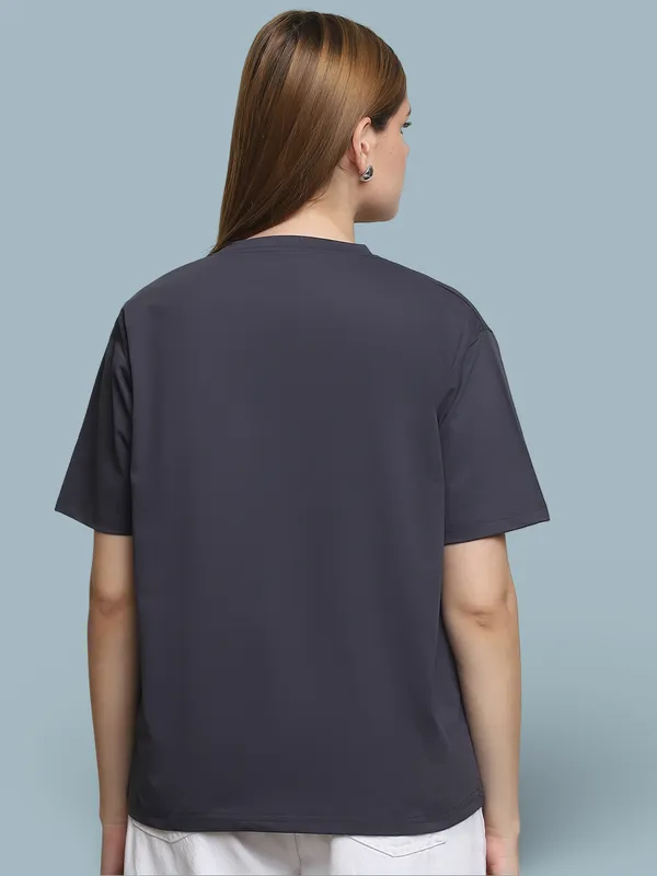 Grey_Cotton_T-Shirt_For_Women