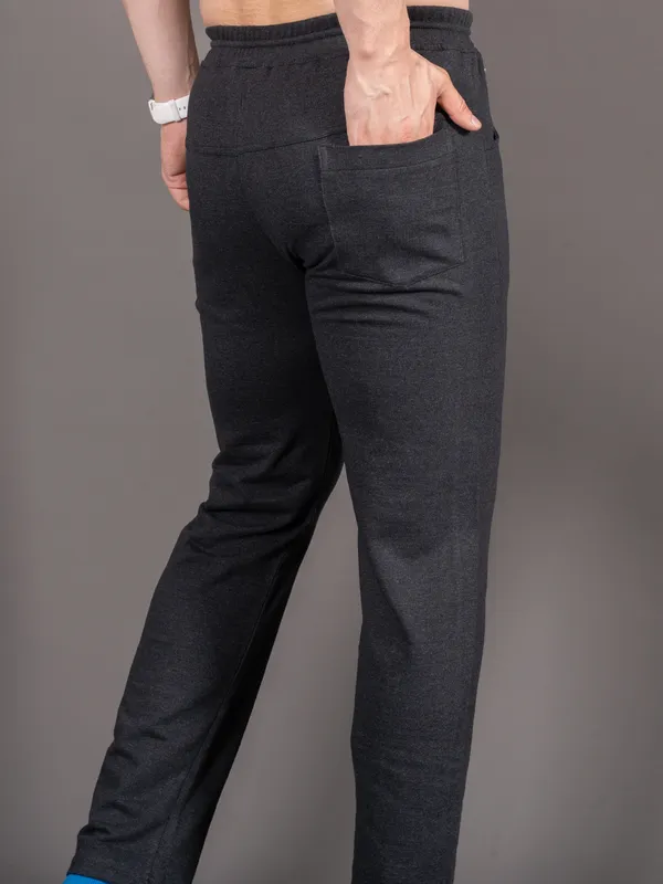 Black_Cotton_Joggers_For_Men