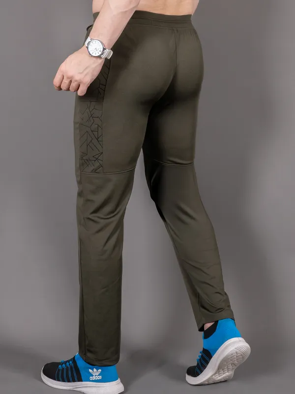 Olive_4_Way_Lycra_Joggers_For_Men