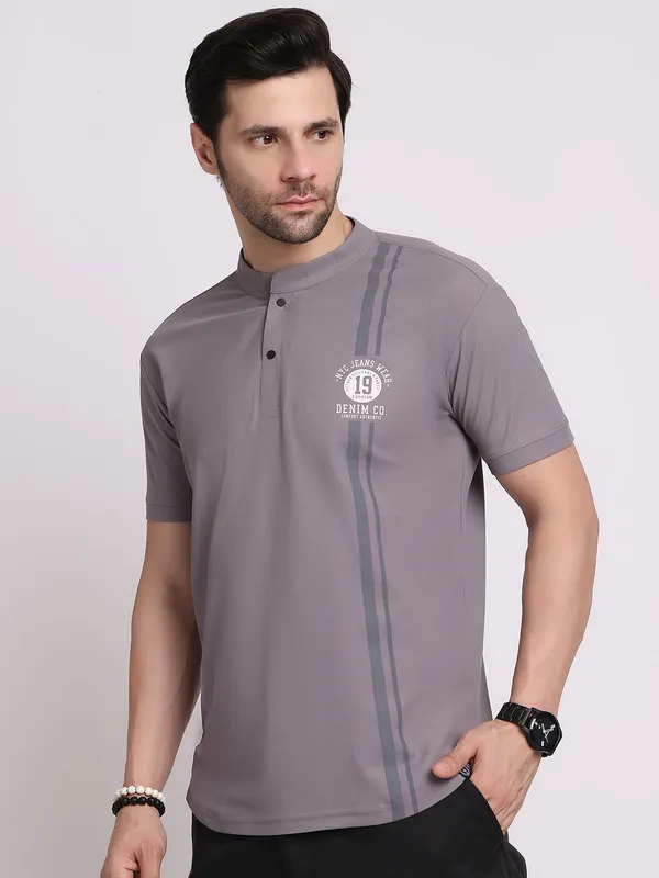 Grey_Polycotton_T-Shirt_For_Men