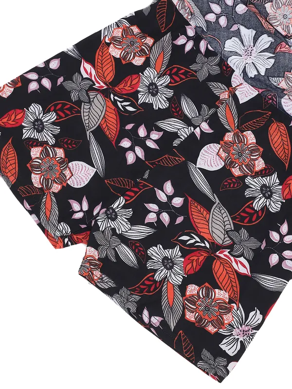 Multi_Color_Polyester_Lycra_Skirt_For_Women