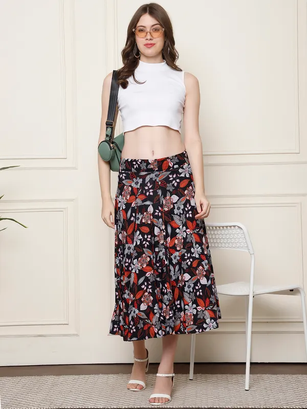 Multi_Color_Polyester_Lycra_Skirt_For_Women