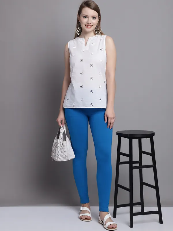 Blue_Cotton_Lycra_Legging_For_Women