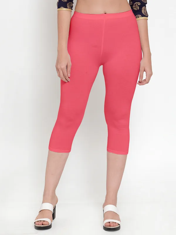 Peach_Cotton_Lycra_Capri_For_Women