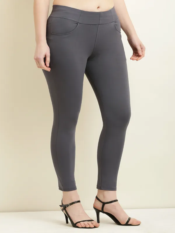 Grey_Tencel_Jegging_For_Women