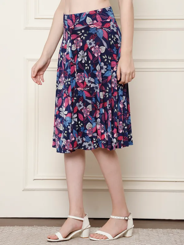 Multi_Color_Polyester_Lycra_Skirt_For_Women