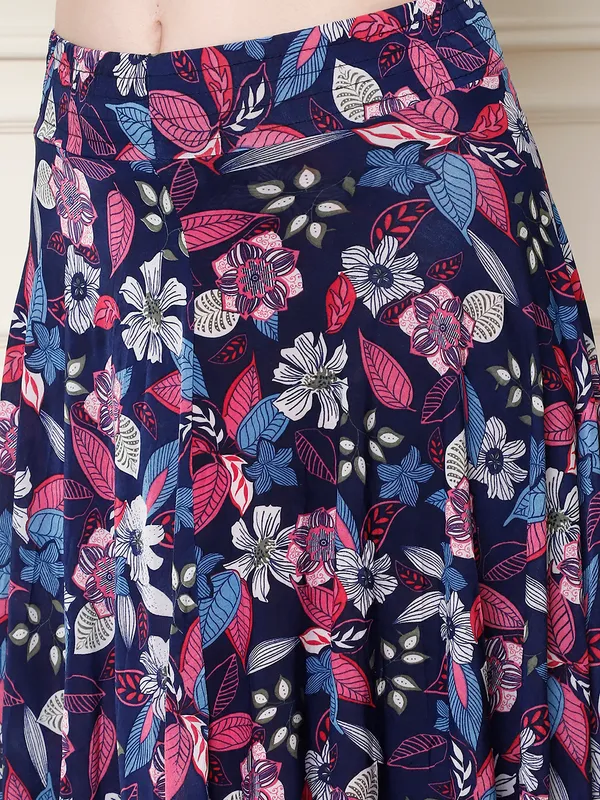 Multi_Color_Polyester_Lycra_Skirt_For_Women