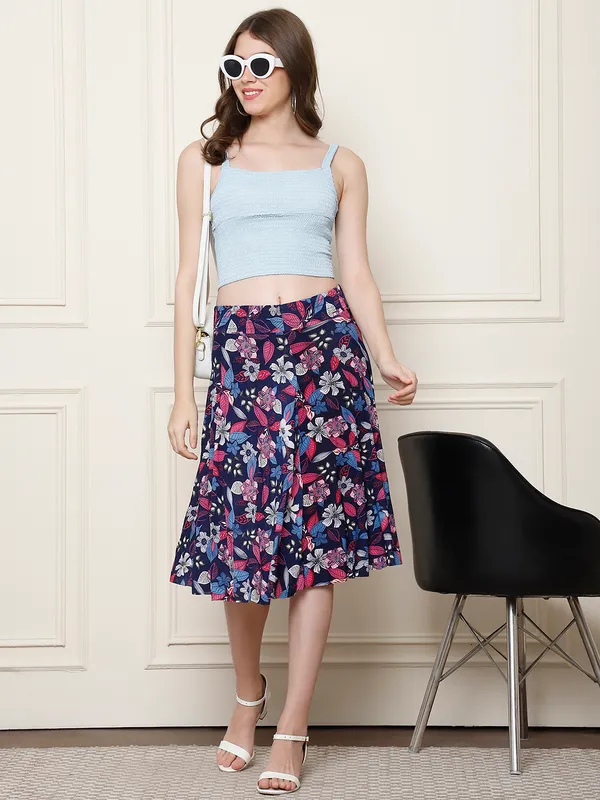 Multi_Color_Polyester_Lycra_Skirt_For_Women