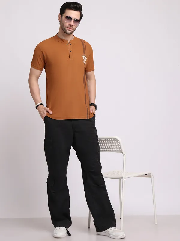 Brown_Polycotton_T-Shirt_For_Men