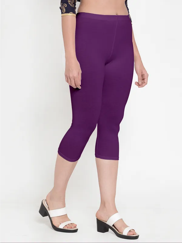 Purple_Cotton_Lycra_Capri_For_Women