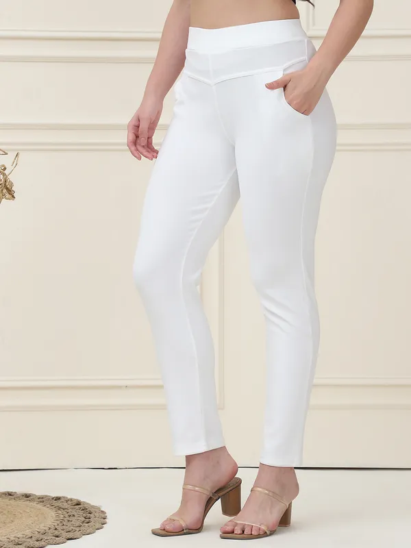 White_Lycra_Polyester_Spandex_Jegging_For_Women