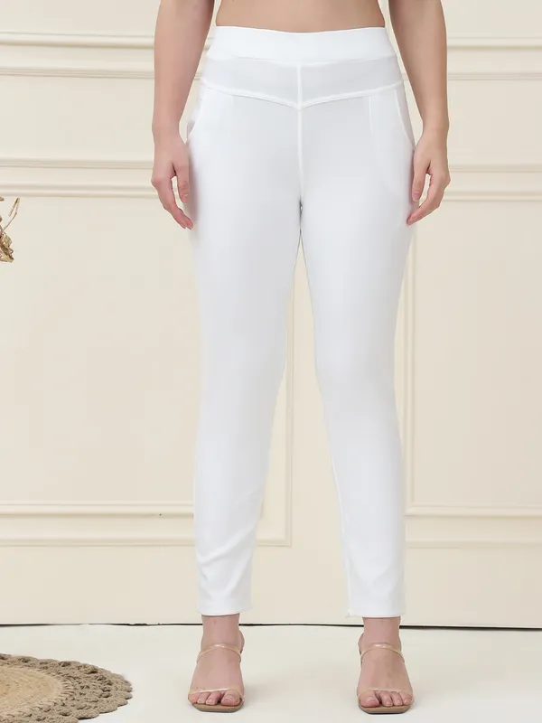 White_Lycra_Polyester_Spandex_Jegging_For_Women