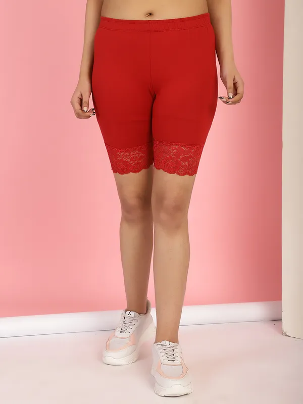 Maroon_Cotton_Lycra_Shorts_For_Women