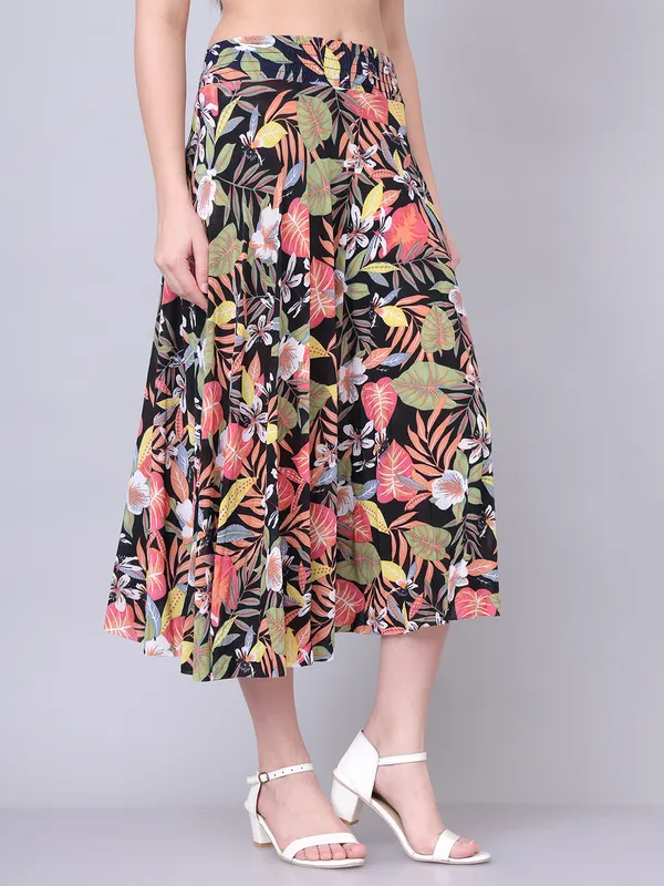 Multi_Color_Polyester_Lycra_Skirt_For_Women