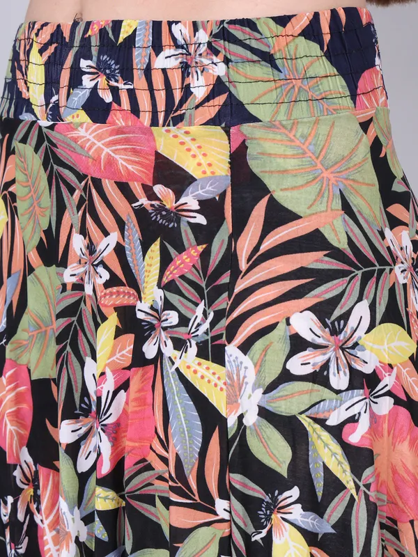 Multi_Color_Polyester_Lycra_Skirt_For_Women