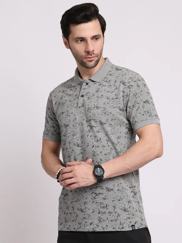 Grey_Cotton_T-Shirt_For_Men
