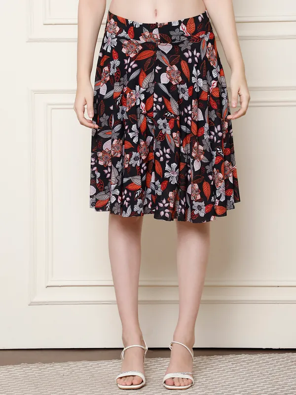 Multi_Color_Polyester_Lycra_Skirt_For_Women