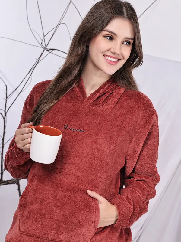 Maroon_Wool_Blend_Nightwear_For_Women