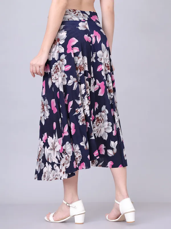 Multi_Color_Polyester_Lycra_Skirt_For_Women