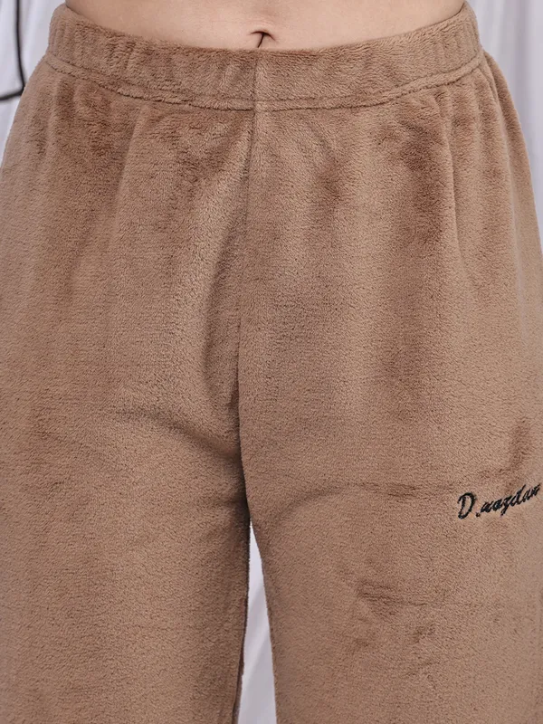 Brown_Wool_Blend_Nightwear_For_Women