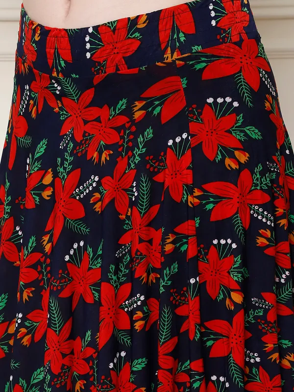 Multi_Color_Polyester_Lycra_Skirt_For_Women